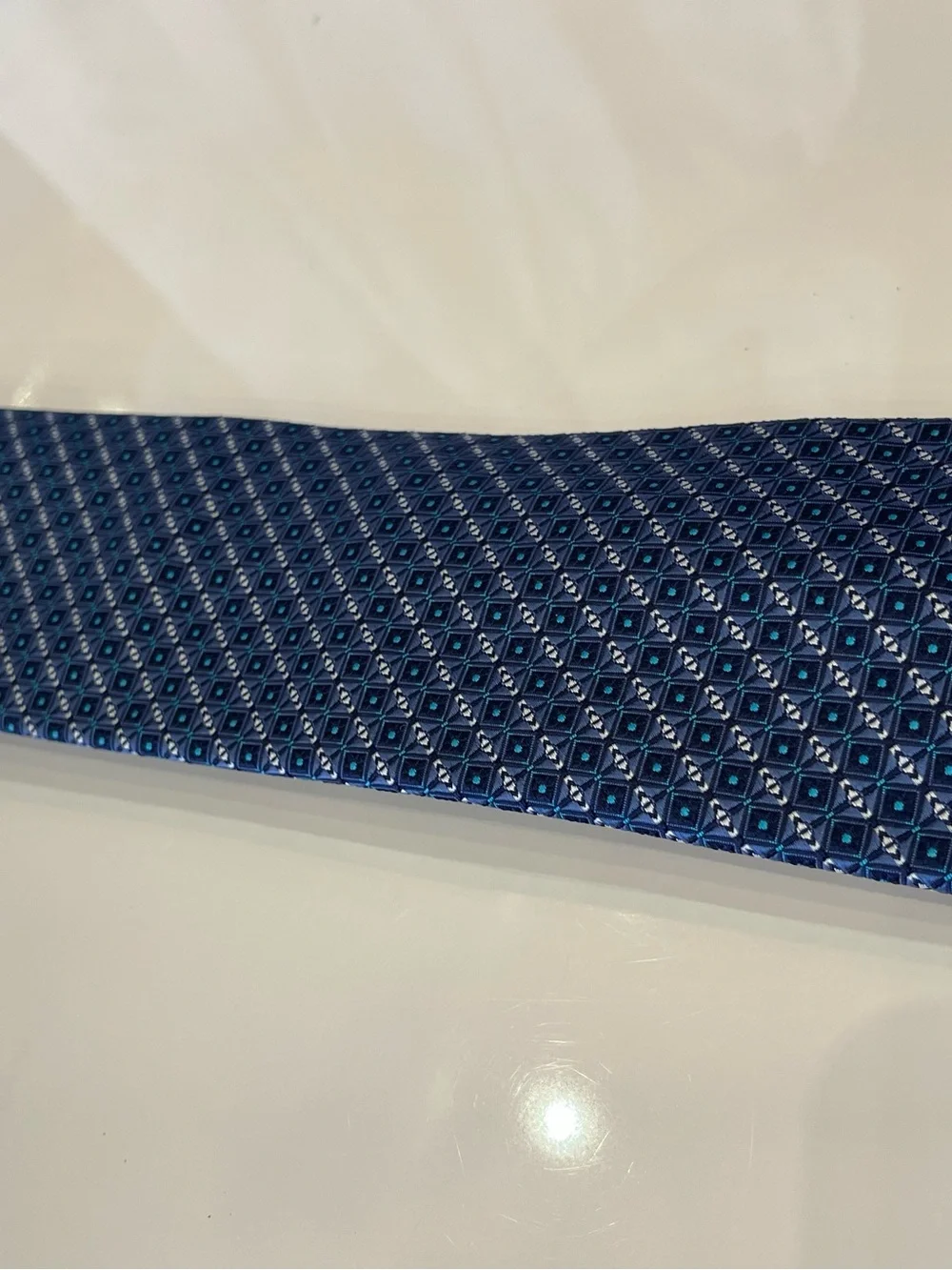 NWT Brioni Silk Tie Handmade in Italy Blue Geometric Pattern Luxury